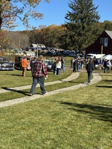 Hootenanny-Car-Show-2-102525