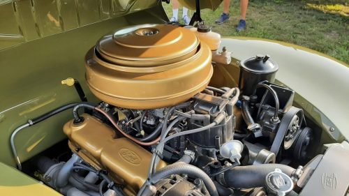 Car-Show-Square-Peg-Pizzeria-14-071426