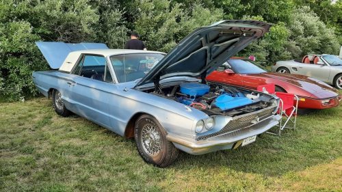 Car-Show-Square-Peg-Pizzeria-16-071426