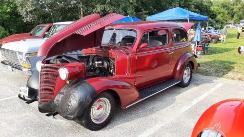 Car-Show-Square-Peg-Pizzeria-27-071426