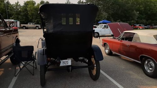 Car-Show-Square-Peg-Pizzeria-48-071426