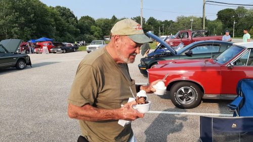Car-Show-Square-Peg-Pizzeria-55-071426